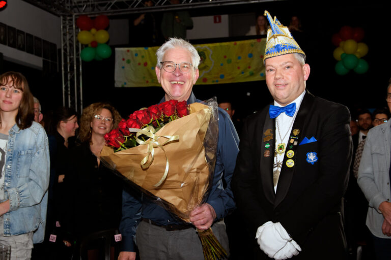 24 rozen voor Karel Boeijen